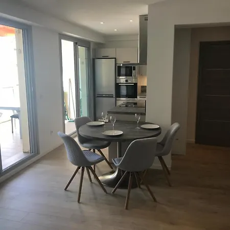 Apartmán Dernier Etage - 2 Pieces - Vue - Proche Martinez Cannes